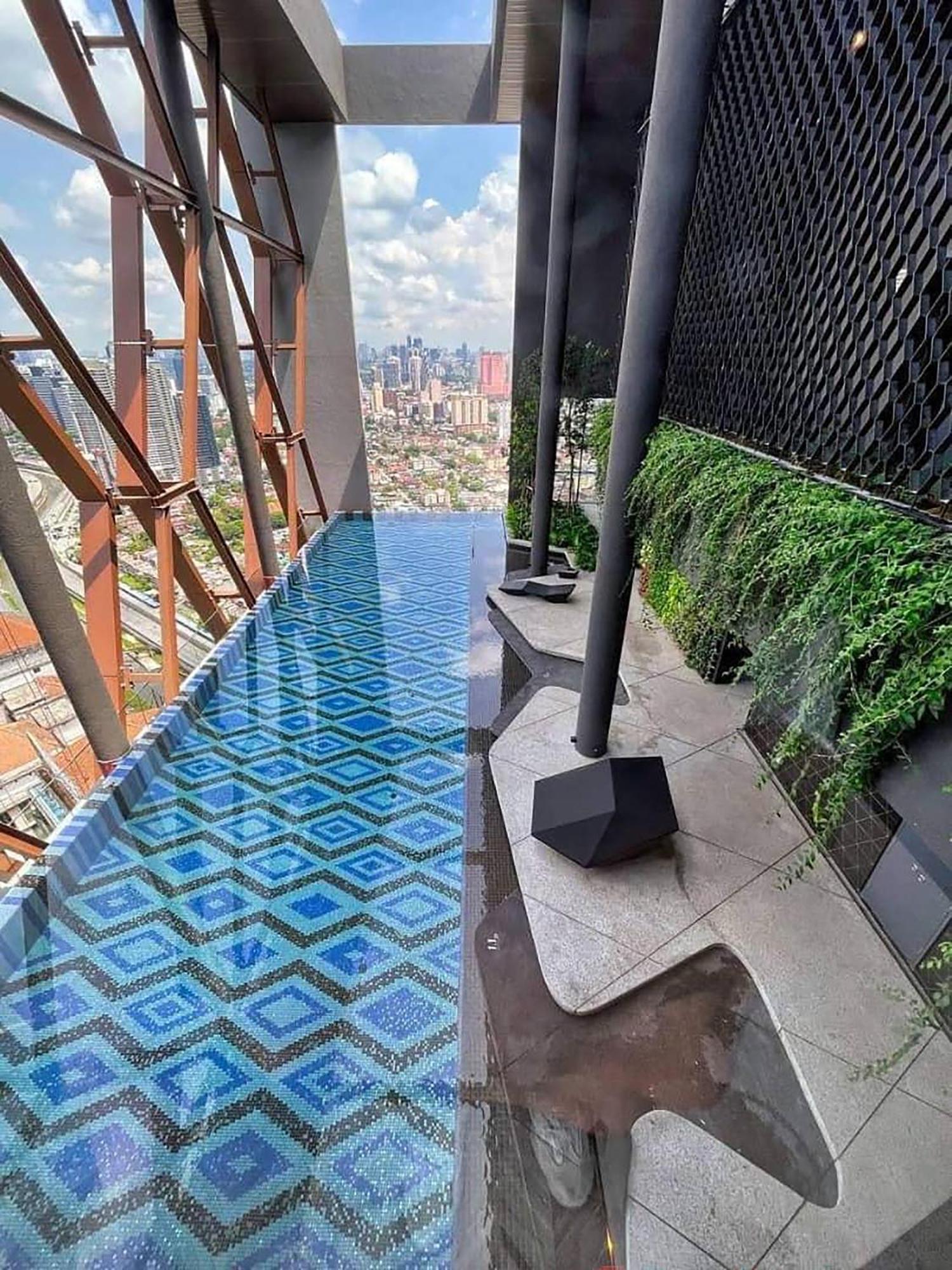 Appartement The Scarletz By Rsr à Kuala Lumpur Extérieur photo